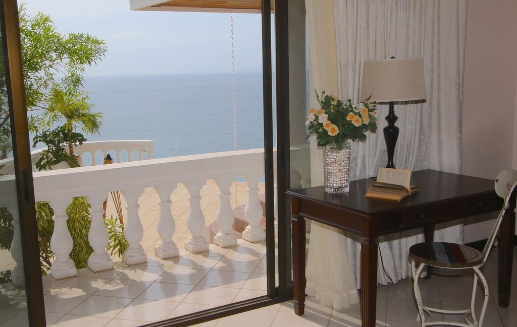 The Lighthouse Ocotal Villa Coco Rum bild